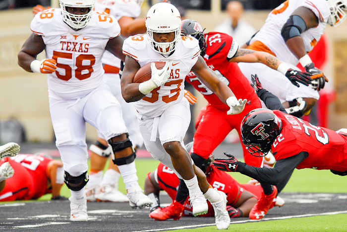 donta-foreman-texas-longhorns-football-2016-all-america-team.jpg
